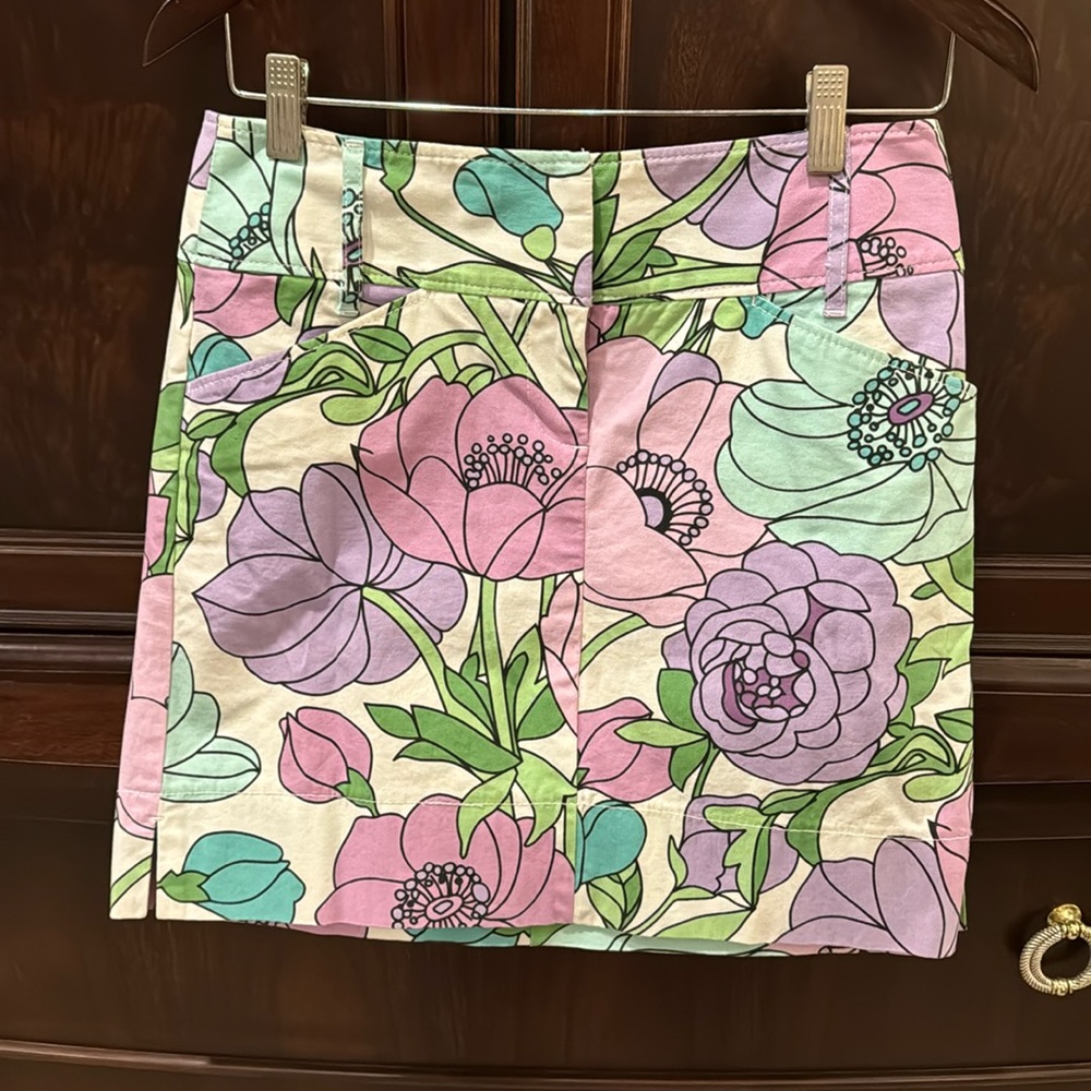 Loft flower suit- - 4P jacket, size 2 skirt